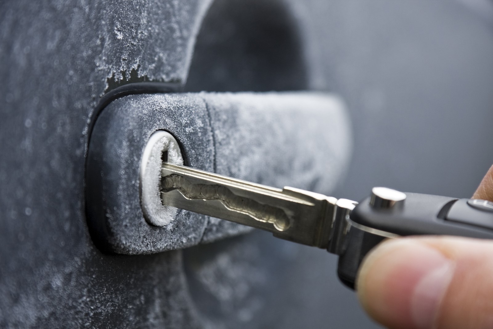 some of the many issues independent Locksmiths face during cold weather call outs