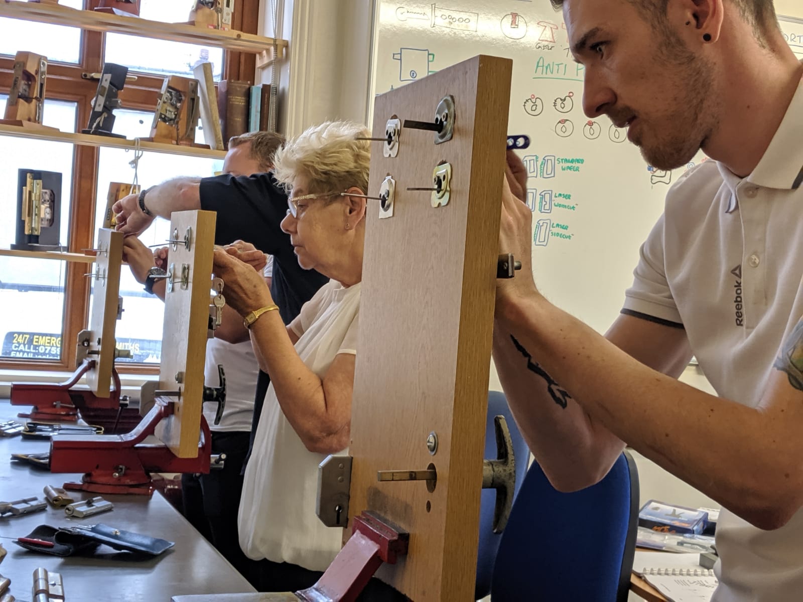 What Qualifications do I need to be a Locksmith Professional?