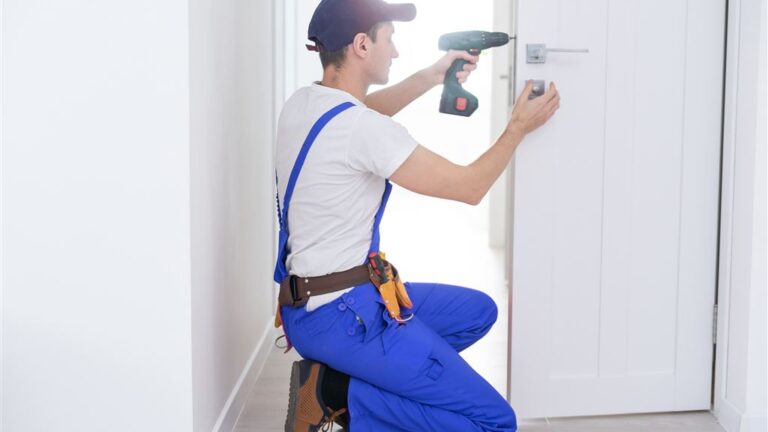 Independent Yorkshire Locksmiths vs. Large National Security Companies: A DetaiIed Comparison